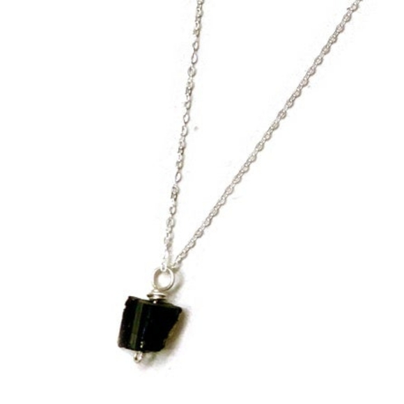 1 Rough Black Tourmaline Negative Energy Blocking Necklace - Picture 4 of 8